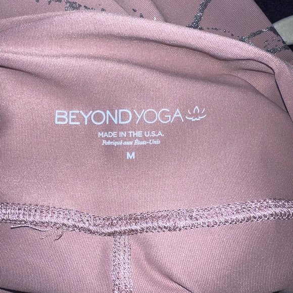 NWOT Beyond Yoga lost Your Marbles High waist Yoga Leggings M - Picture 7 of 7